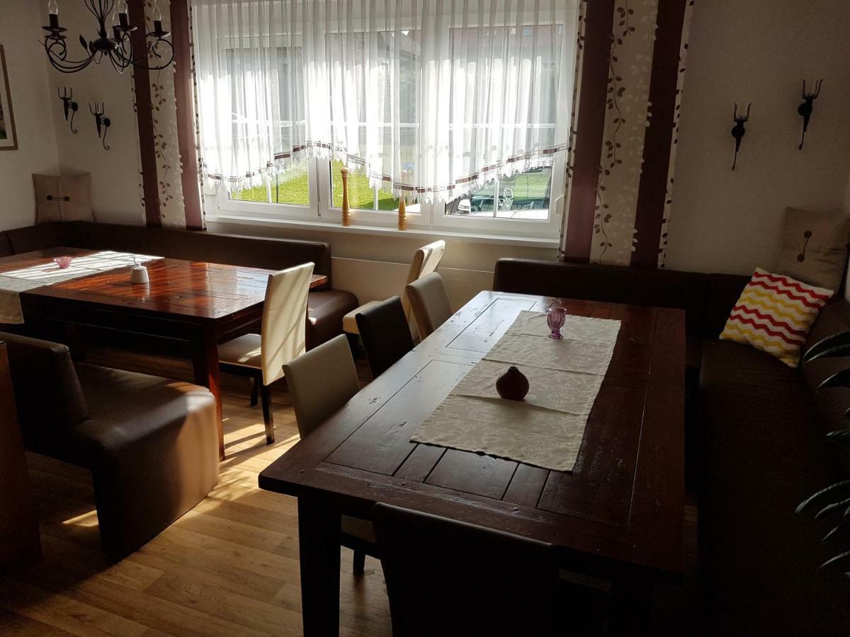 Pension Altmann Sankt Magdalena Exteriör bild